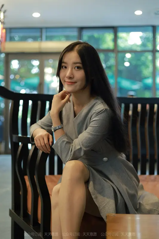 [IESS异思趣向]2021.11.13 丝享家973:婉苹《美女配咖啡》 - IESS